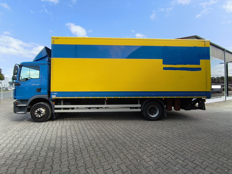 Kravas automašīna ar slēgto virsbūvi MAN TGM 15.250: foto 6