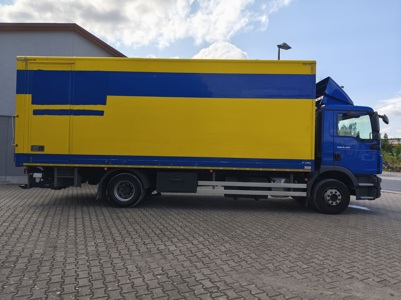 MAN TGM 15.250 - Kravas automašīna ar slēgto virsbūvi: foto 4 MAN TGM 15.250 - Kravas automašīna ar slēgto virsbūvi: foto 4