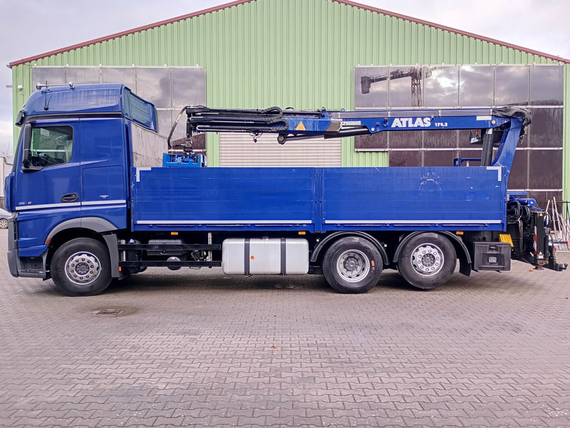 Mercedes-Benz 2545 - Bortu kravas automašīna/ Platforma, Kravas auto ar manipulatoru: foto 4 Mercedes-Benz 2545 - Bortu kravas automašīna/ Platforma, Kravas auto ar manipulatoru: foto 4