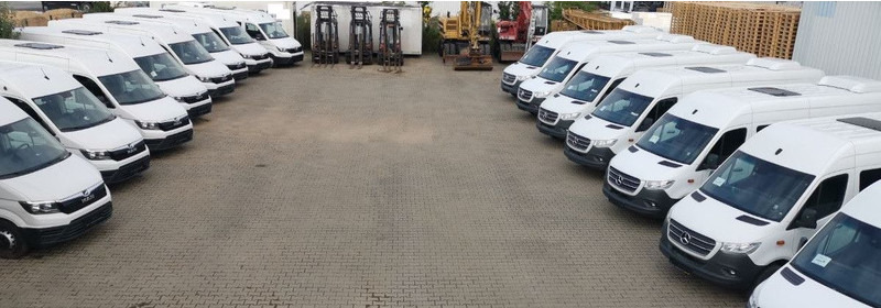 Mercedes-Benz 519 Sprinter AHK - Mikroautobuss, Pasažieru furgons: foto 2 Mercedes-Benz 519 Sprinter AHK - Mikroautobuss, Pasažieru furgons: foto 2