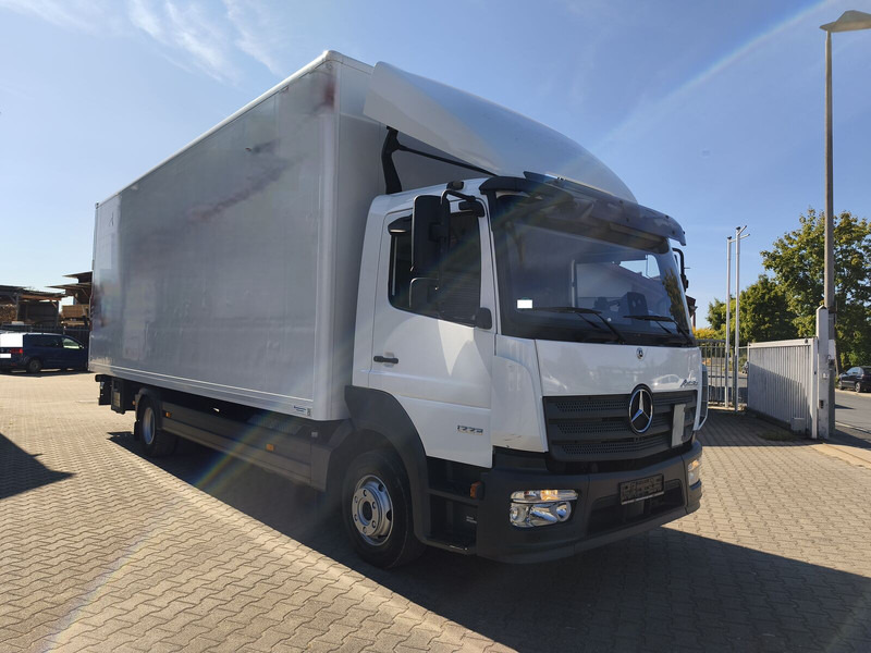 Mercedes-Benz Atego 1223 - Kravas automašīna ar slēgto virsbūvi: foto 2 Mercedes-Benz Atego 1223 - Kravas automašīna ar slēgto virsbūvi: foto 2