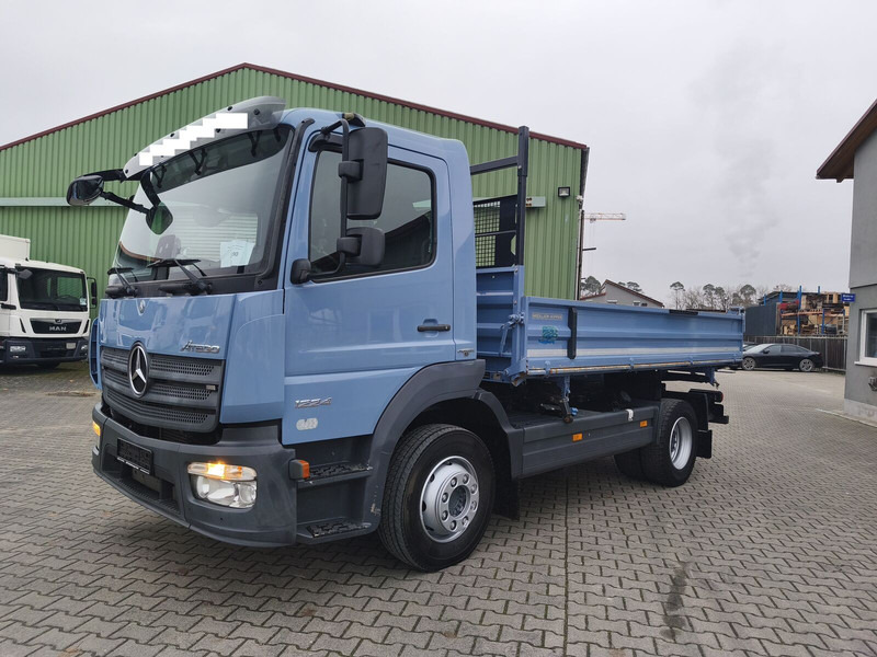 Mercedes-Benz Atego 1224 - Kravas automašīna pašizgāzējs: foto 4 Mercedes-Benz Atego 1224 - Kravas automašīna pašizgāzējs: foto 4