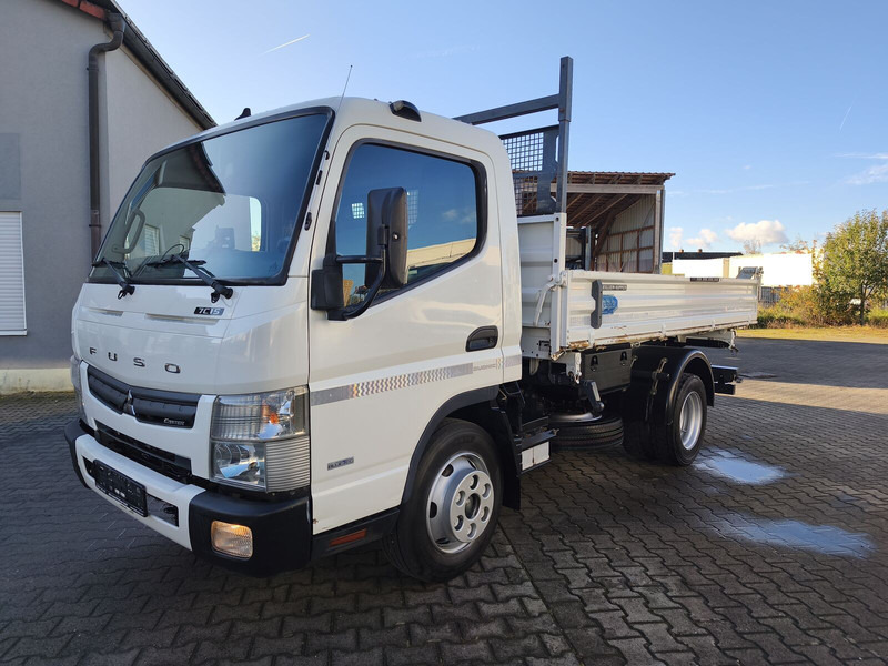 Mitsubishi Fuso Canter 7C15 - Kravas automašīna pašizgāzējs: foto 3 Mitsubishi Fuso Canter 7C15 - Kravas automašīna pašizgāzējs: foto 3
