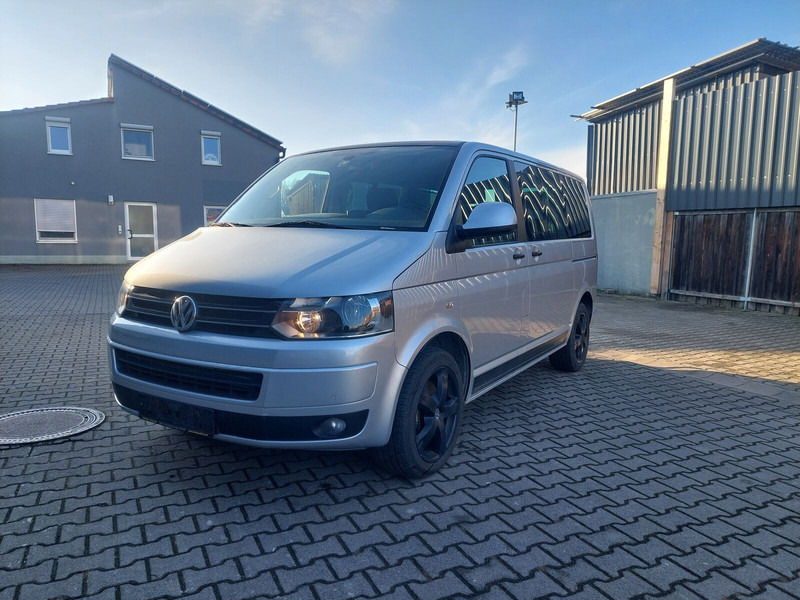 Volkswagen Transporter Multivan AHK Doppelklima Tisch Leder 7-Sitzer - Mikroautobuss, Pasažieru furgons: foto 1 Volkswagen Transporter Multivan AHK Doppelklima Tisch Leder 7-Sitzer - Mikroautobuss, Pasažieru furgons: foto 1