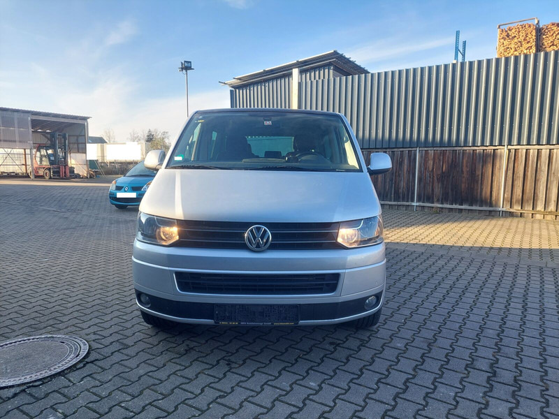 Volkswagen Transporter Multivan AHK Doppelklima Tisch Leder 7-Sitzer - Mikroautobuss, Pasažieru furgons: foto 3 Volkswagen Transporter Multivan AHK Doppelklima Tisch Leder 7-Sitzer - Mikroautobuss, Pasažieru furgons: foto 3
