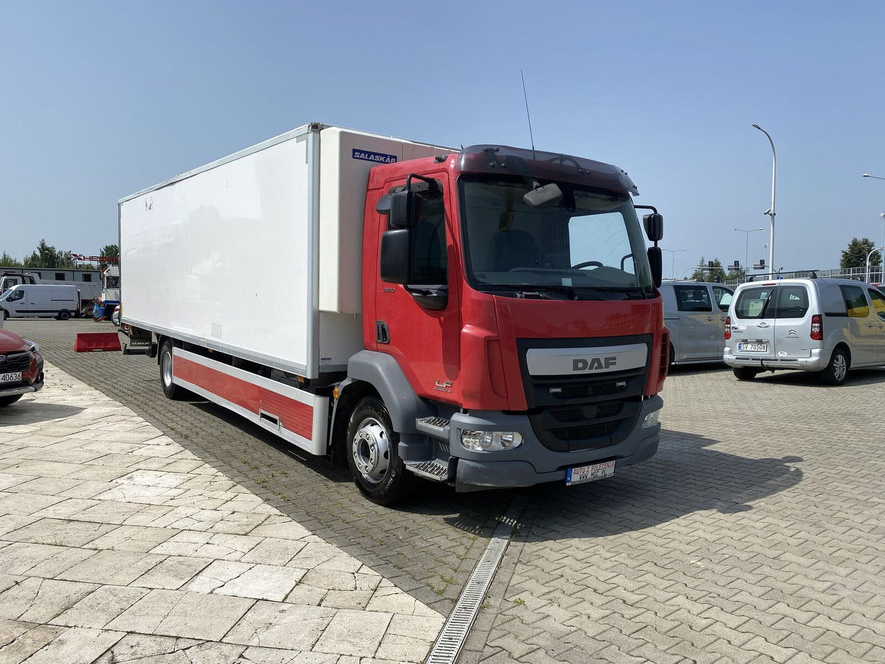 DAF LF 250 E6 AUT / 119TKM / Hulsteins -24 +25 / 18 EP / Serviced - Kravas automašīna refrižerators: foto 1 DAF LF 250 E6 AUT / 119TKM / Hulsteins -24 +25 / 18 EP / Serviced - Kravas automašīna refrižerators: foto 1