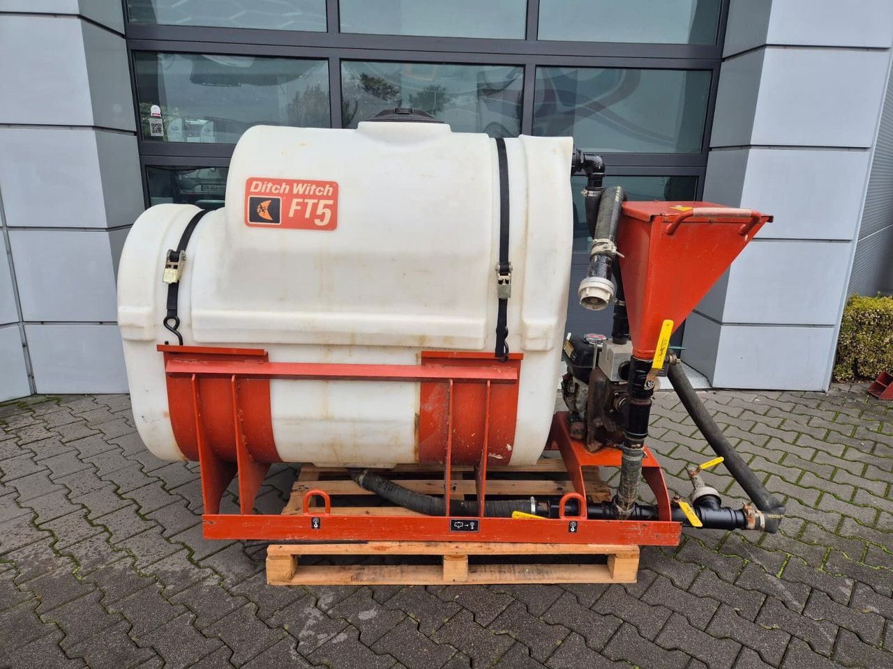 Ditch Witch FT5 Mixer / 1 Owner / 2021 - Celtniecības maisītājs: foto 1 Ditch Witch FT5 Mixer / 1 Owner / 2021 - Celtniecības maisītājs: foto 1