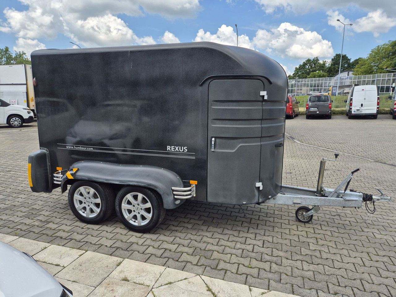 HUMBAUR Rexus 2000 / FOR Transporting 2 Horses, Ponies ANDBreedin - Zirgu piekabe: foto 5 HUMBAUR Rexus 2000 / FOR Transporting 2 Horses, Ponies ANDBreedin - Zirgu piekabe: foto 5