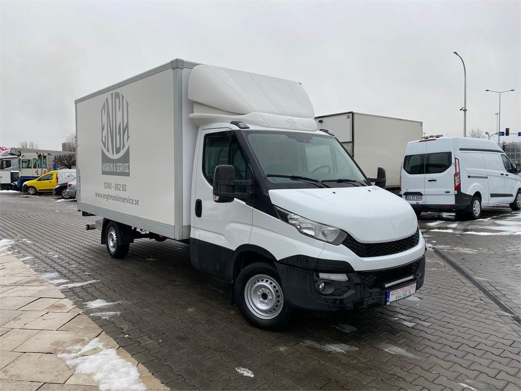 Iveco Daily 35S14 / 2X WEBASTO / NEW SERVICE / BAR LIFT - Kravas automašīna refrižerators: foto 4 Iveco Daily 35S14 / 2X WEBASTO / NEW SERVICE / BAR LIFT - Kravas automašīna refrižerators: foto 4