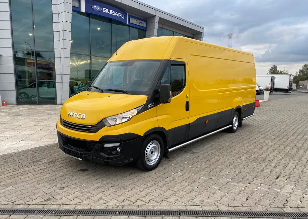 Iveco Daily 35S16 HI-Matic / 1 Owner / L4H2 / MAX / Webasto / Great C - Kravas mikroautobuss: foto 2 Iveco Daily 35S16 HI-Matic / 1 Owner / L4H2 / MAX / Webasto / Great C - Kravas mikroautobuss: foto 2