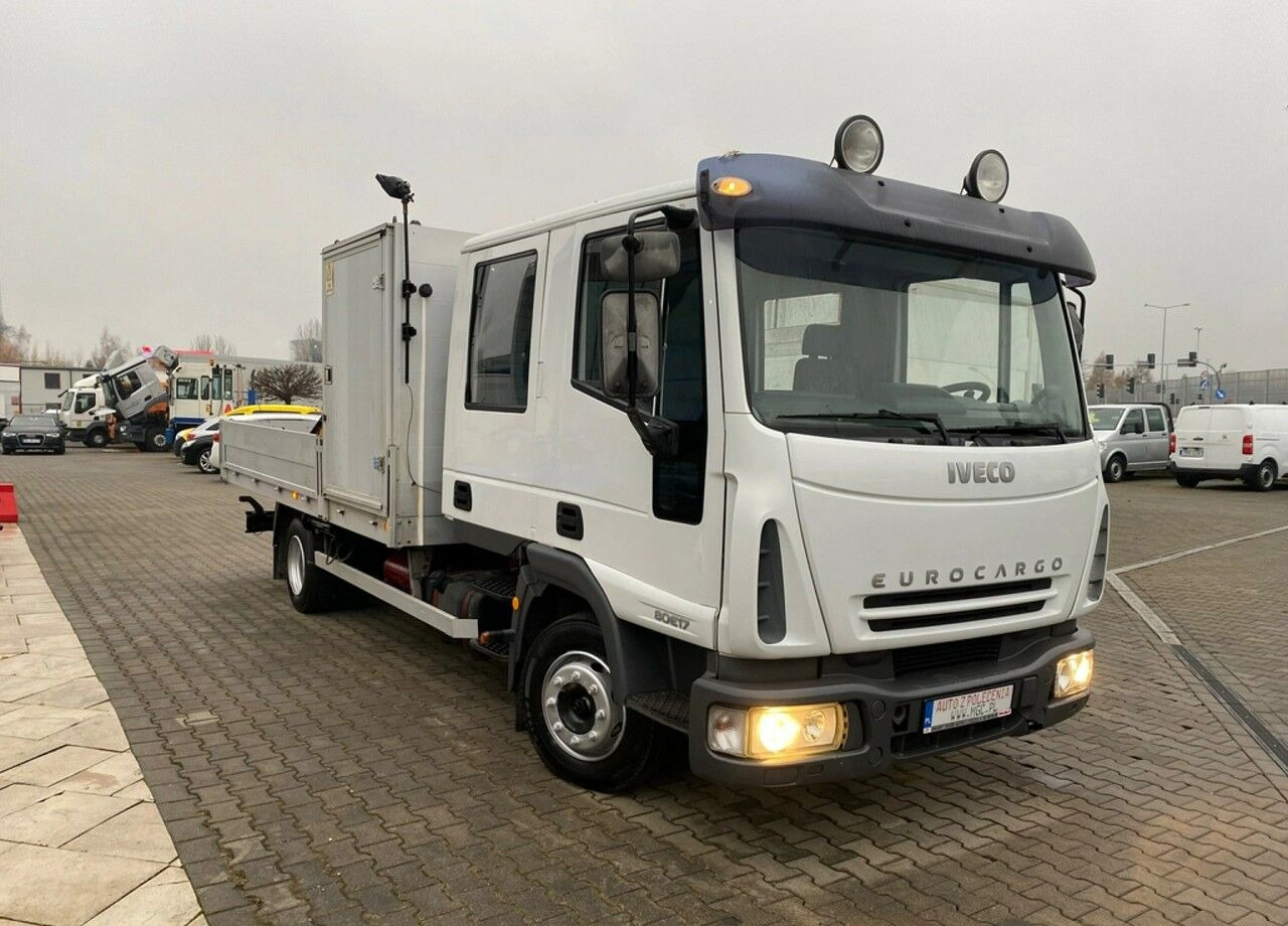 Iveco Eurocargo ML80E17 - Bortu kravas automašīna/ Platforma, Kravas auto ar manipulatoru: foto 5 Iveco Eurocargo ML80E17 - Bortu kravas automašīna/ Platforma, Kravas auto ar manipulatoru: foto 5