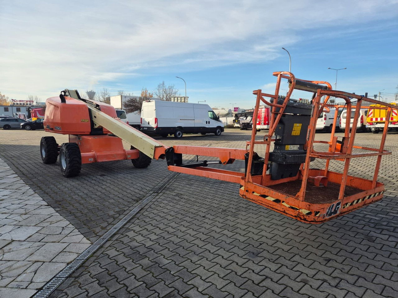 JLG 460SJ 4X4 / 1 Owner / Works Great - Izlices pacēlājs: foto 4 JLG 460SJ 4X4 / 1 Owner / Works Great - Izlices pacēlājs: foto 4