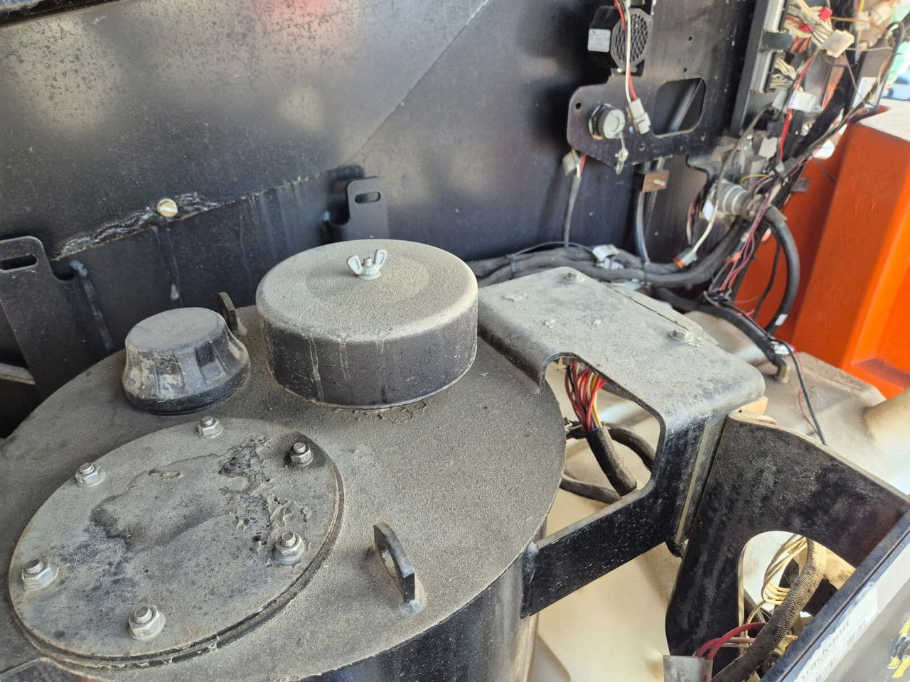 Jaunā Izlices pacēlājs JLG 460SJ 4X4 / 1 Owner / Works Great: foto 28 Jaunā Izlices pacēlājs JLG 460SJ 4X4 / 1 Owner / Works Great: foto 28