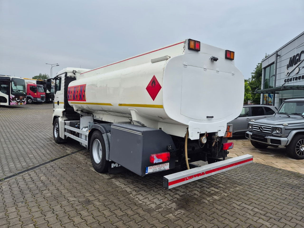 Autocisterna MAN TGS 18.360 OIL Transport / Good Condition: foto 12