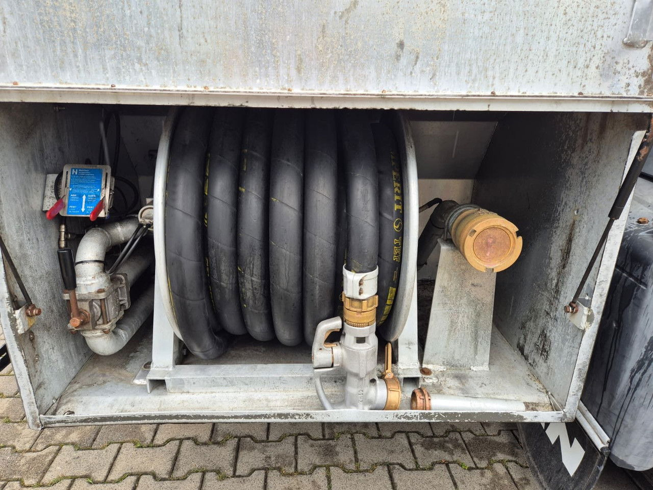 Autocisterna MAN TGS 18.360 OIL Transport / Good Condition: foto 29