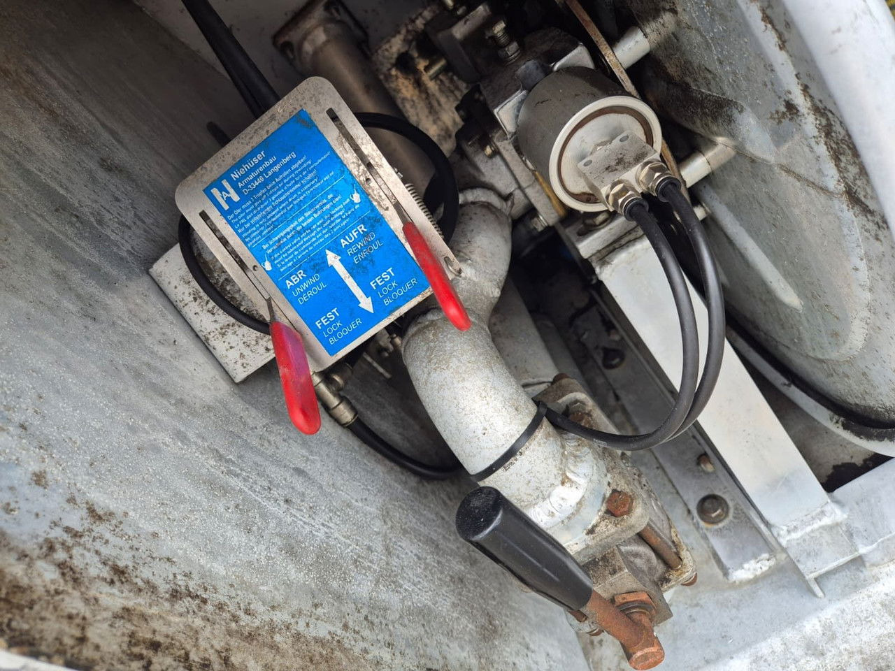 Autocisterna MAN TGS 18.360 OIL Transport / Good Condition: foto 30 Autocisterna MAN TGS 18.360 OIL Transport / Good Condition: foto 30