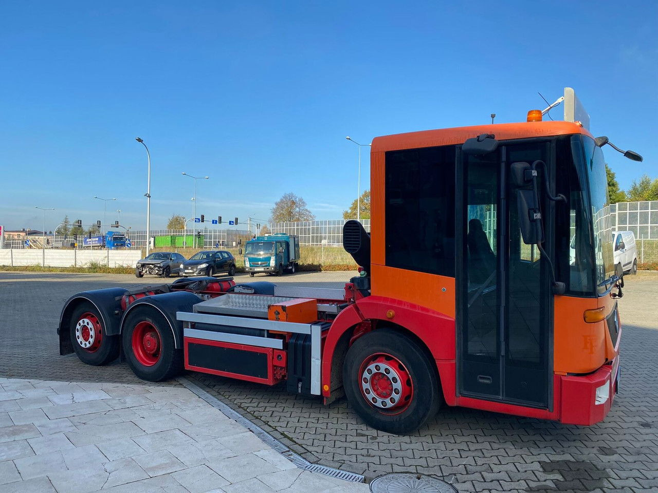 Mercedes-Benz Eqonic 2628 - 1 Owner - Euro6 - LOW KM - Šasija kravas automašīna: foto 3 Mercedes-Benz Eqonic 2628 - 1 Owner - Euro6 - LOW KM - Šasija kravas automašīna: foto 3