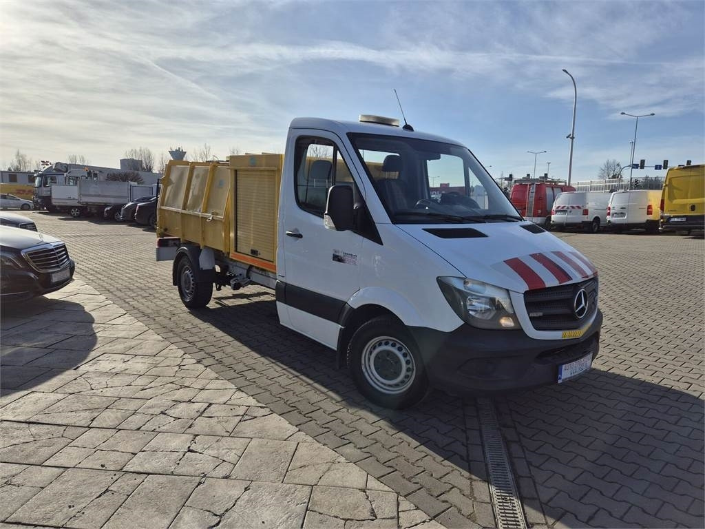 Mercedes-Benz Sprinter 316 CDi Aut. / HUMMEL HU2 / WEBASTO / 1 O - Atkritumu vedējs: foto 5 Mercedes-Benz Sprinter 316 CDi Aut. / HUMMEL HU2 / WEBASTO / 1 O - Atkritumu vedējs: foto 5
