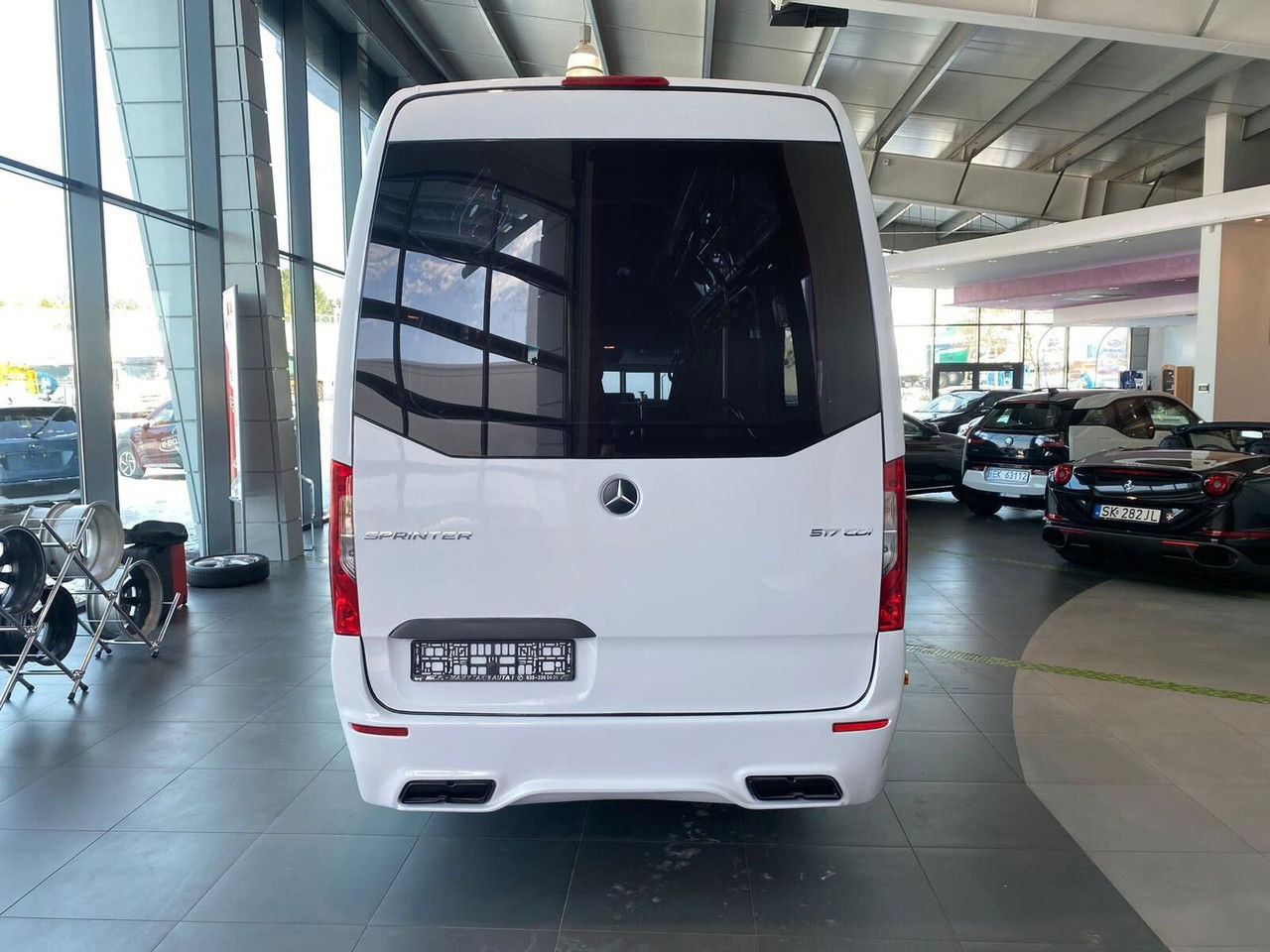 Jaunā Mikroautobuss, Pasažieru furgons Mercedes-Benz Sprinter 517: foto 9