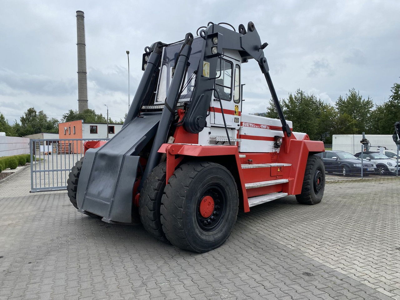 Svetruck TMF 12/9 HB / 1 Owner / Reach Stacker / Elme Sprea DER - Autokrāvējs: foto 4 Svetruck TMF 12/9 HB / 1 Owner / Reach Stacker / Elme Sprea DER - Autokrāvējs: foto 4