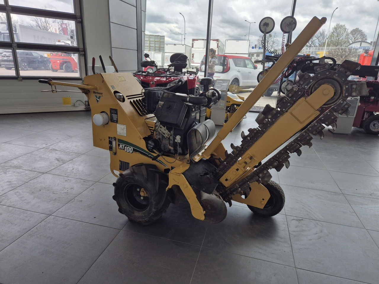 Vermeer RT 100 / Trench SAW / Mini Chain Excavator / IDE AL FOR Cables - Tranšeju racējs: foto 3 Vermeer RT 100 / Trench SAW / Mini Chain Excavator / IDE AL FOR Cables - Tranšeju racējs: foto 3