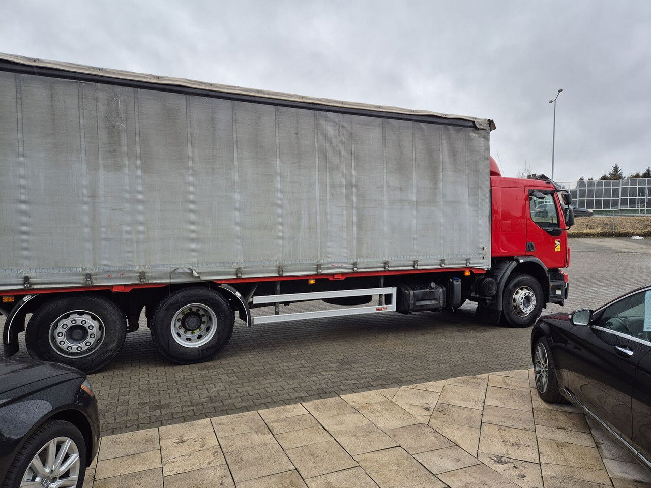 Volvo FE 320 62R / Serviced / 22 EP / Euro 4 - Kravas automašīna ar tentu: foto 5 Volvo FE 320 62R / Serviced / 22 EP / Euro 4 - Kravas automašīna ar tentu: foto 5