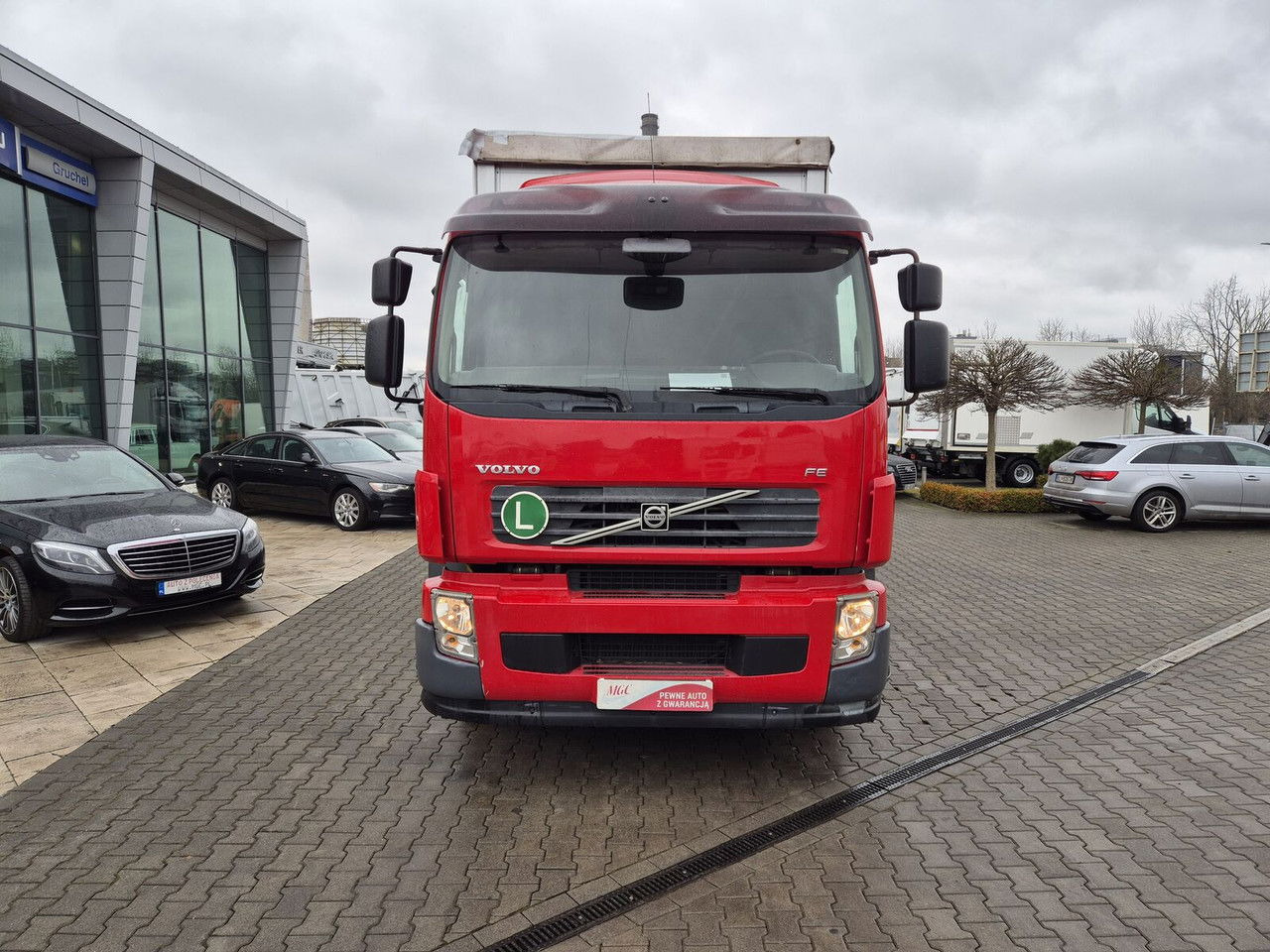 Volvo FE 320 62R / Serviced / 22 EP / Euro 4 - Kravas automašīna ar tentu: foto 3 Volvo FE 320 62R / Serviced / 22 EP / Euro 4 - Kravas automašīna ar tentu: foto 3