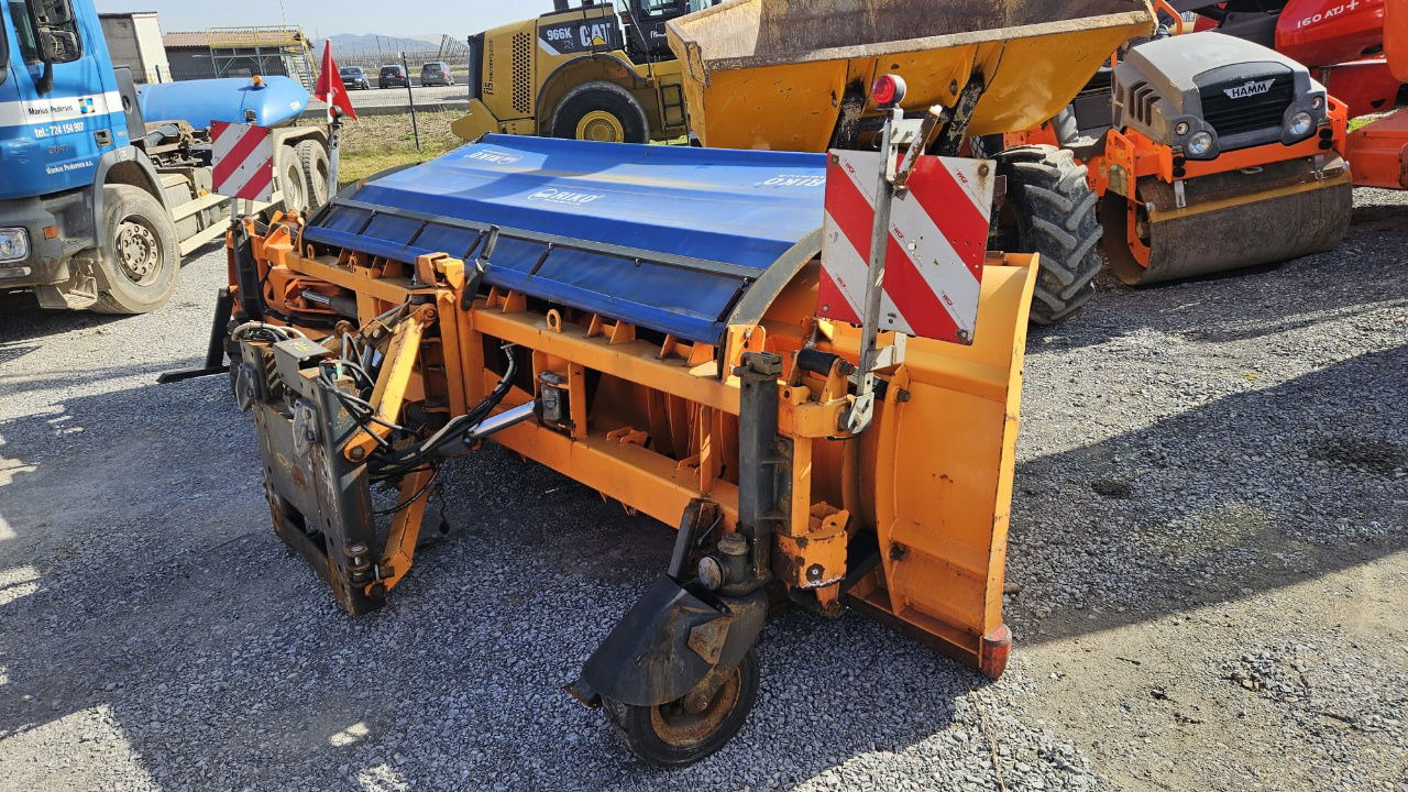 Diversen Front Snow Plow - 4.1/5M - Sniega arkls: foto 5 Diversen Front Snow Plow - 4.1/5M - Sniega arkls: foto 5