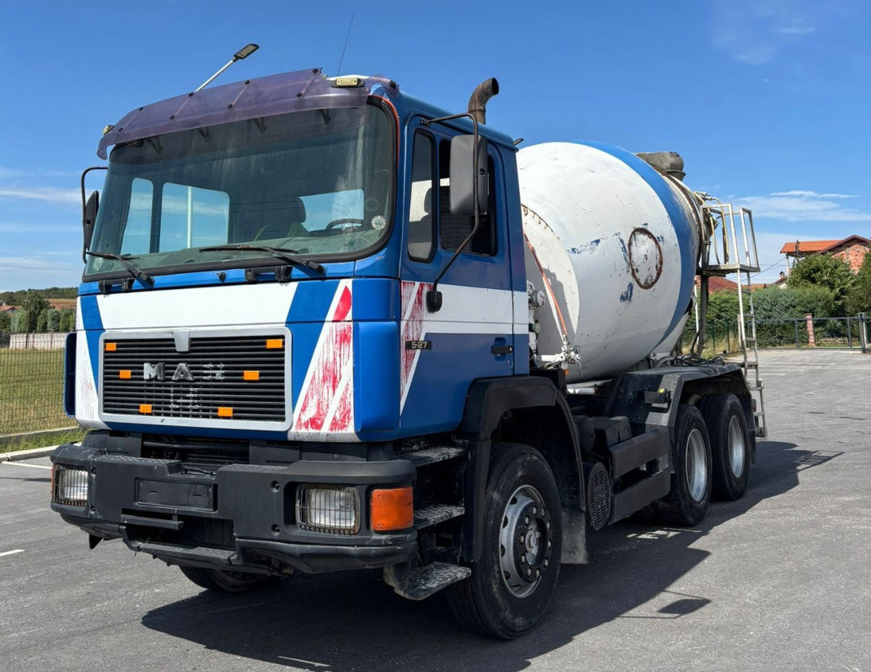 MAN 25.272 6x4 chassis- complete spring - Betonvedējs: foto 1 MAN 25.272 6x4 chassis- complete spring - Betonvedējs: foto 1