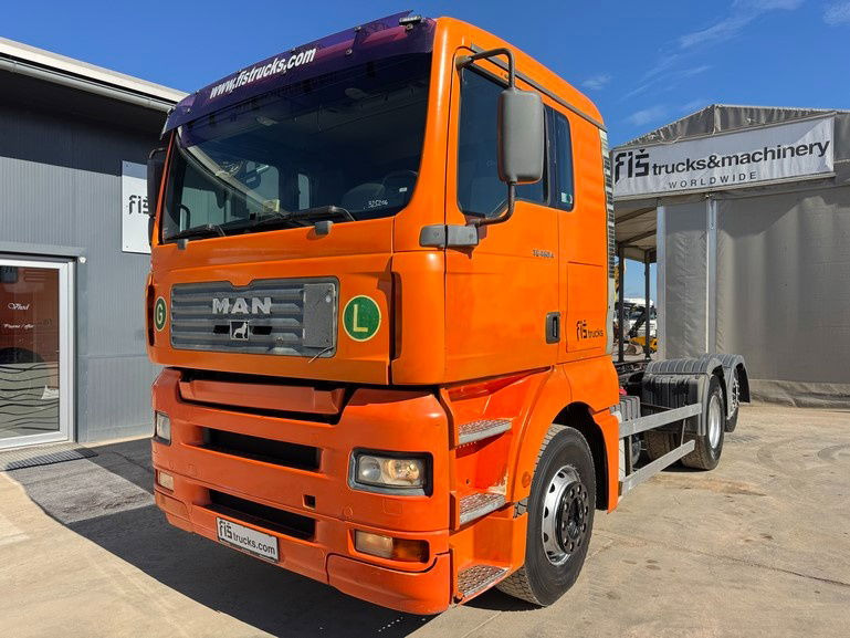 MAN TGA 26.460 6X2 chassis - lifitng axle - Šasija kravas automašīna: foto 1 MAN TGA 26.460 6X2 chassis - lifitng axle - Šasija kravas automašīna: foto 1