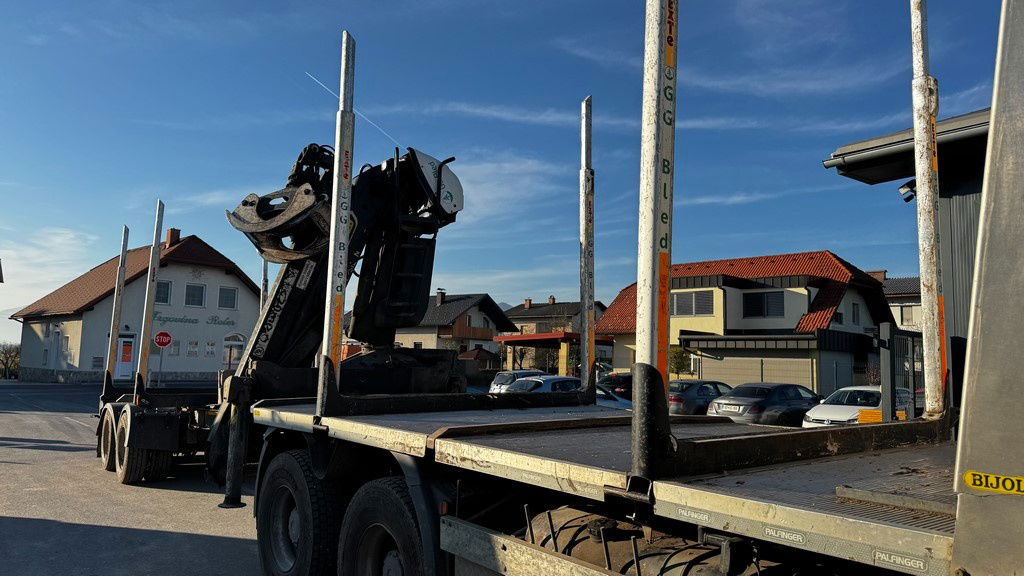 MAN TGA 33.480 6x6 forest truck - Epsilon M12Z + scissors + Trailer Gsodam - Kokvedējs, Kravas auto ar manipulatoru: foto 4 MAN TGA 33.480 6x6 forest truck - Epsilon M12Z + scissors + Trailer Gsodam - Kokvedējs, Kravas auto ar manipulatoru: foto 4