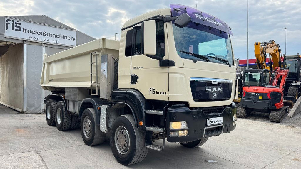 MAN TGS 35.480 8x4 schmitz dumper tipper - Kravas automašīna pašizgāzējs: foto 3 MAN TGS 35.480 8x4 schmitz dumper tipper - Kravas automašīna pašizgāzējs: foto 3