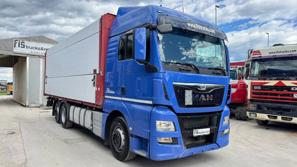 MAN TGX 26.440 6x2 box truck - retarder - lifting axle - Kravas automašīna ar slēgto virsbūvi: foto 3 MAN TGX 26.440 6x2 box truck - retarder - lifting axle - Kravas automašīna ar slēgto virsbūvi: foto 3