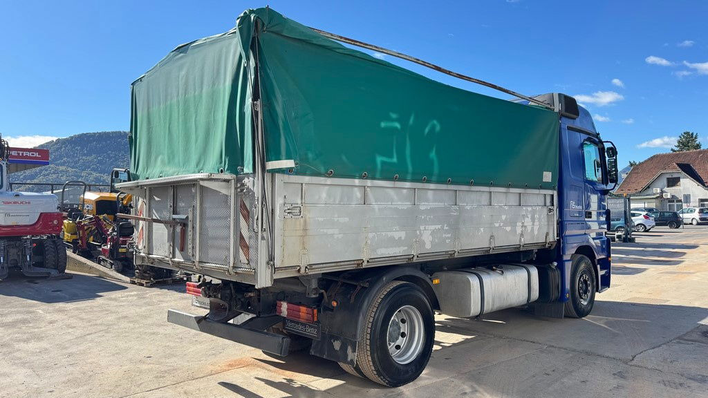 Mercedes-Benz Actros 1841 L 4x2 tipper - tarpaulin - euro 5 - Kravas automašīna pašizgāzējs: foto 5 Mercedes-Benz Actros 1841 L 4x2 tipper - tarpaulin - euro 5 - Kravas automašīna pašizgāzējs: foto 5