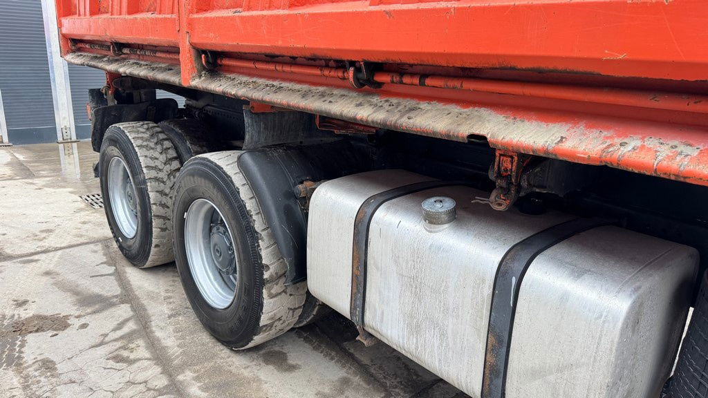 Mercedes-Benz Actros 2640 K 6x4 meiller tipper - EPS - Kravas automašīna pašizgāzējs: foto 4 Mercedes-Benz Actros 2640 K 6x4 meiller tipper - EPS - Kravas automašīna pašizgāzējs: foto 4