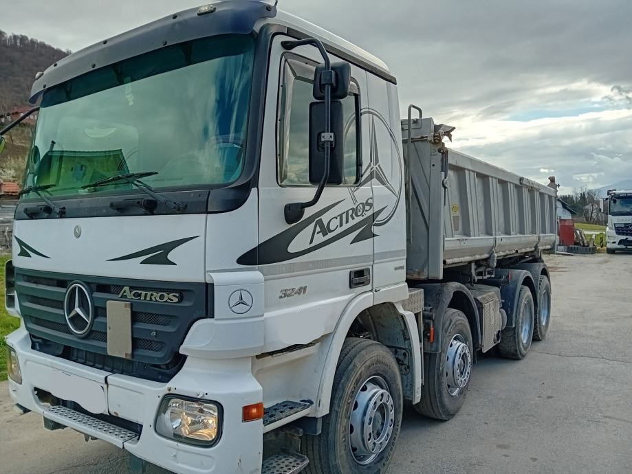 Mercedes-Benz Actros 3241 8x4 meiller tipper - bordmatic - Kravas automašīna pašizgāzējs: foto 1 Mercedes-Benz Actros 3241 8x4 meiller tipper - bordmatic - Kravas automašīna pašizgāzējs: foto 1