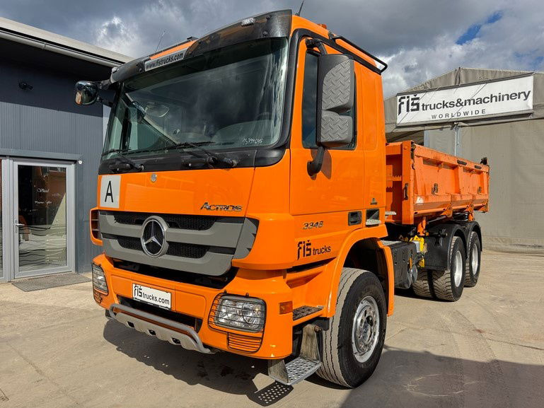 Mercedes-Benz Actros 3346 K 6x4 bordmatic - 3 pedals - Kravas automašīna pašizgāzējs: foto 1 Mercedes-Benz Actros 3346 K 6x4 bordmatic - 3 pedals - Kravas automašīna pašizgāzējs: foto 1