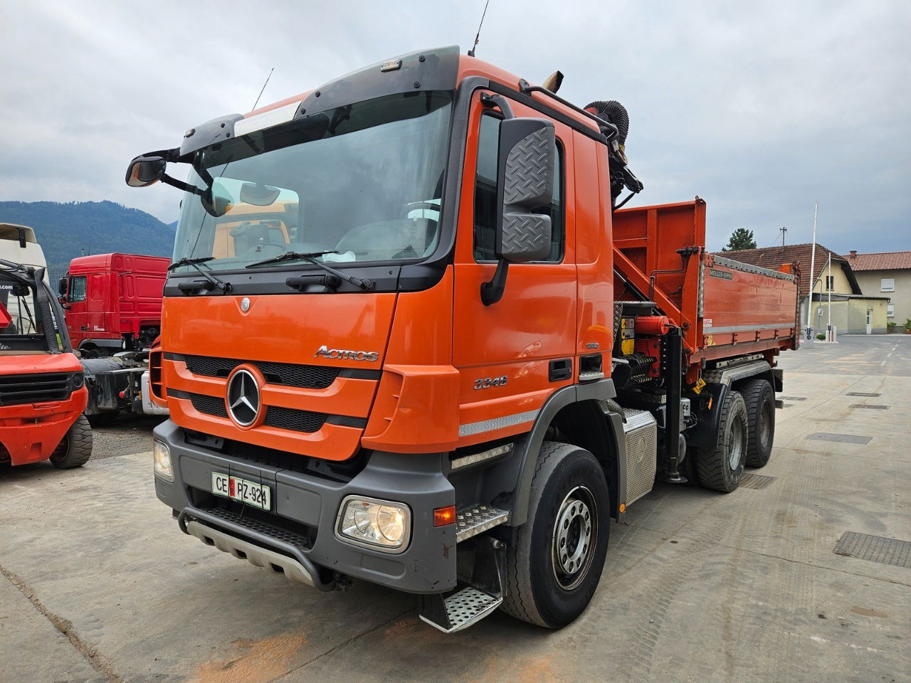 Mercedes-Benz Actros 3346 K palfinger PK 18002 - bordmatic - meiller tipper - EPS 3 pedals - Kravas automašīna pašizgāzējs: foto 1 Mercedes-Benz Actros 3346 K palfinger PK 18002 - bordmatic - meiller tipper - EPS 3 pedals - Kravas automašīna pašizgāzējs: foto 1