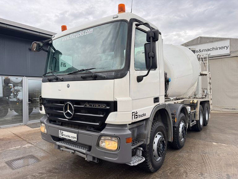 Mercedes-Benz Actros 3536 8x4 stetter schwing mixer 9m3 - Betonvedējs: foto 1 Mercedes-Benz Actros 3536 8x4 stetter schwing mixer 9m3 - Betonvedējs: foto 1
