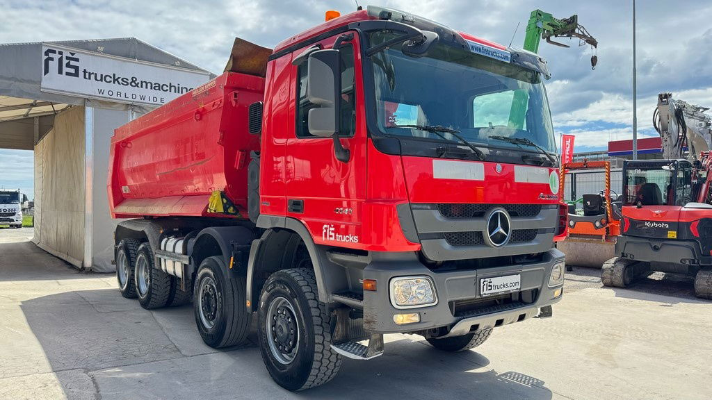 Mercedes-Benz Actros 4141 K 8x6 meiller mulda tipper - air condition - Kravas automašīna pašizgāzējs: foto 3 Mercedes-Benz Actros 4141 K 8x6 meiller mulda tipper - air condition - Kravas automašīna pašizgāzējs: foto 3