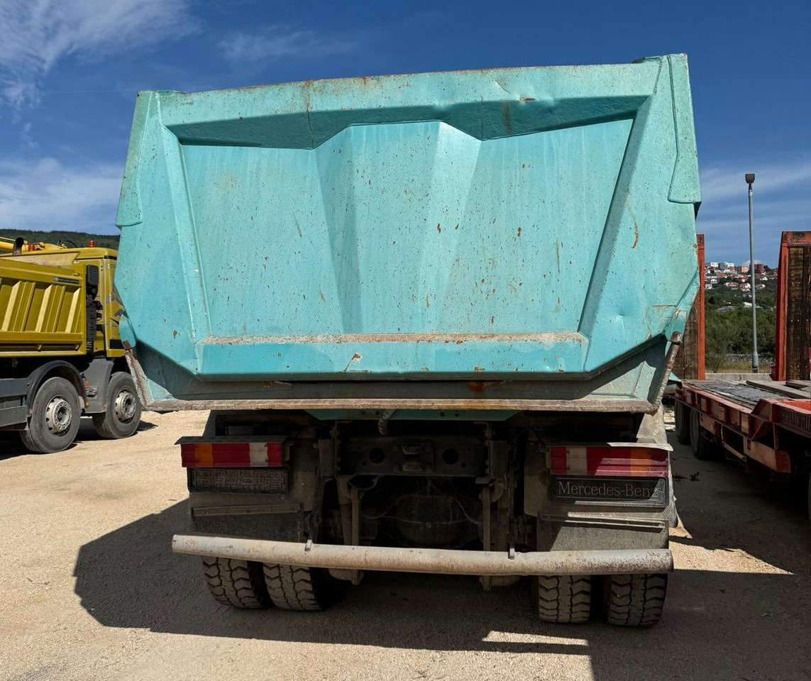 Mercedes-Benz Actros 4448 10x4 mulda tipper - euro 5 - lifting axle - Kravas automašīna pašizgāzējs: foto 3 Mercedes-Benz Actros 4448 10x4 mulda tipper - euro 5 - lifting axle - Kravas automašīna pašizgāzējs: foto 3