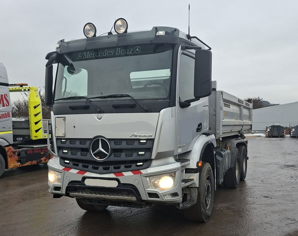 Mercedes-Benz Arocs 2643 6X4 meiller bordmatic tipper - Kravas automašīna pašizgāzējs: foto 1 Mercedes-Benz Arocs 2643 6X4 meiller bordmatic tipper - Kravas automašīna pašizgāzējs: foto 1
