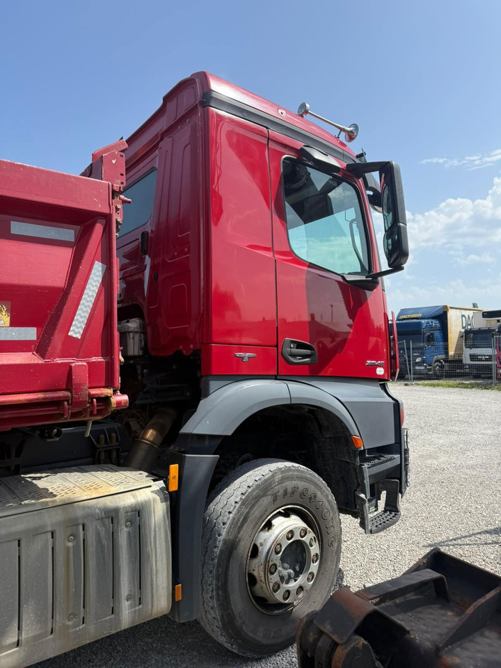 Mercedes-Benz Arocs 2645 K 6X4 bordmatic meiller tipper - Kravas automašīna pašizgāzējs: foto 5 Mercedes-Benz Arocs 2645 K 6X4 bordmatic meiller tipper - Kravas automašīna pašizgāzējs: foto 5