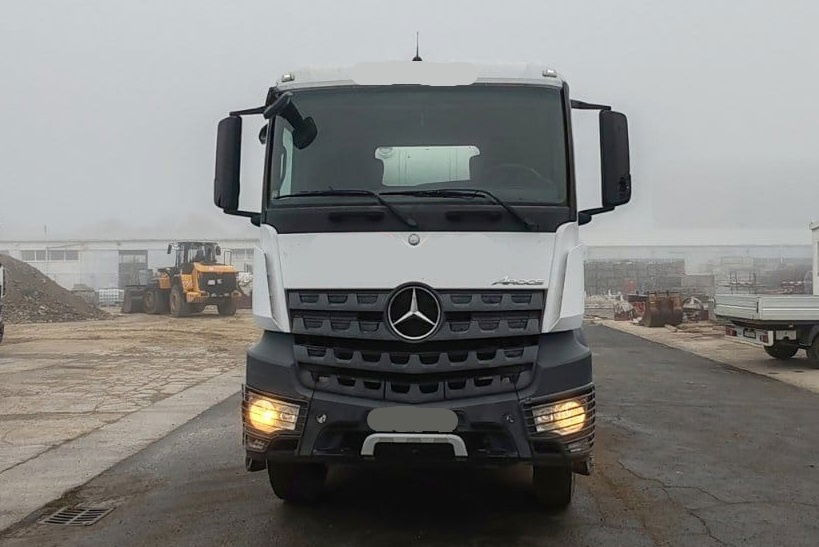 Mercedes-Benz Arocs 3240 8x4 9m3- 1.st owner - Betonvedējs: foto 3 Mercedes-Benz Arocs 3240 8x4 9m3- 1.st owner - Betonvedējs: foto 3