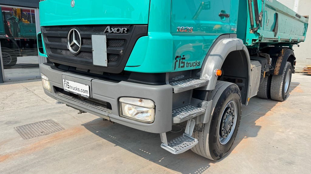 Mercedes-Benz Axor 1829 K 4x4 meiller tipper - Spring - Kravas automašīna pašizgāzējs: foto 2 Mercedes-Benz Axor 1829 K 4x4 meiller tipper - Spring - Kravas automašīna pašizgāzējs: foto 2