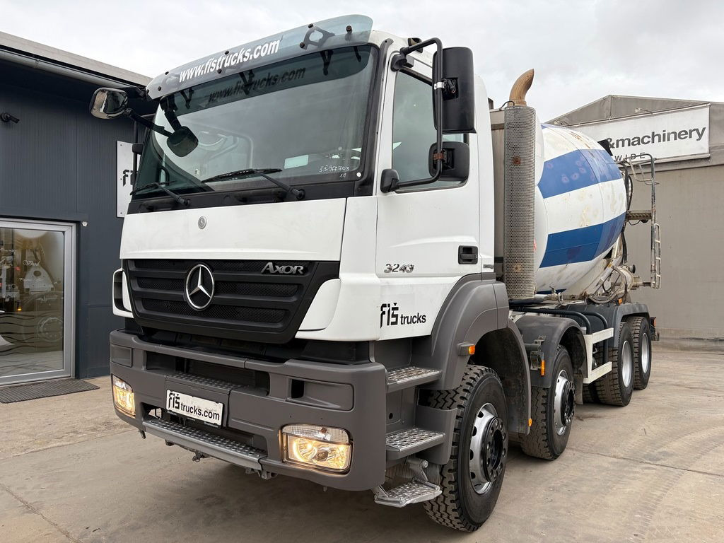 Mercedes-Benz Axor 3243 8x4 mixer cifa - 10m3 - Betonvedējs: foto 1 Mercedes-Benz Axor 3243 8x4 mixer cifa - 10m3 - Betonvedējs: foto 1