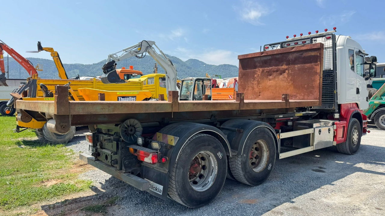 Scania R400 6x2 abroll tipper + plato - Konteineru vedējs/ Kravas automašīna ar noņemamā virsbūve: foto 4 Scania R400 6x2 abroll tipper + plato - Konteineru vedējs/ Kravas automašīna ar noņemamā virsbūve: foto 4