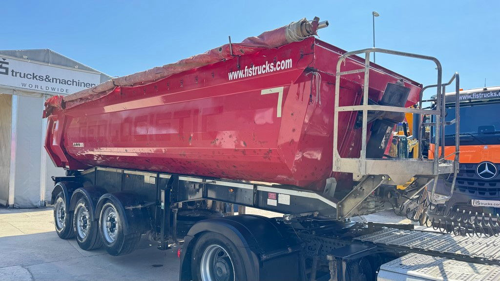 Schwarzmüller 3-Axle Tipper Trailer - hardox - Puspiekabe pašizgāzējs: foto 3 Schwarzmüller 3-Axle Tipper Trailer - hardox - Puspiekabe pašizgāzējs: foto 3