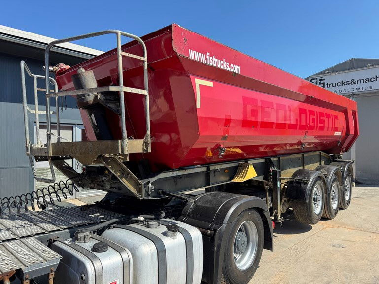 Schwarzmüller 3-Axle Tipper Trailer - hardox - Puspiekabe pašizgāzējs: foto 1 Schwarzmüller 3-Axle Tipper Trailer - hardox - Puspiekabe pašizgāzējs: foto 1