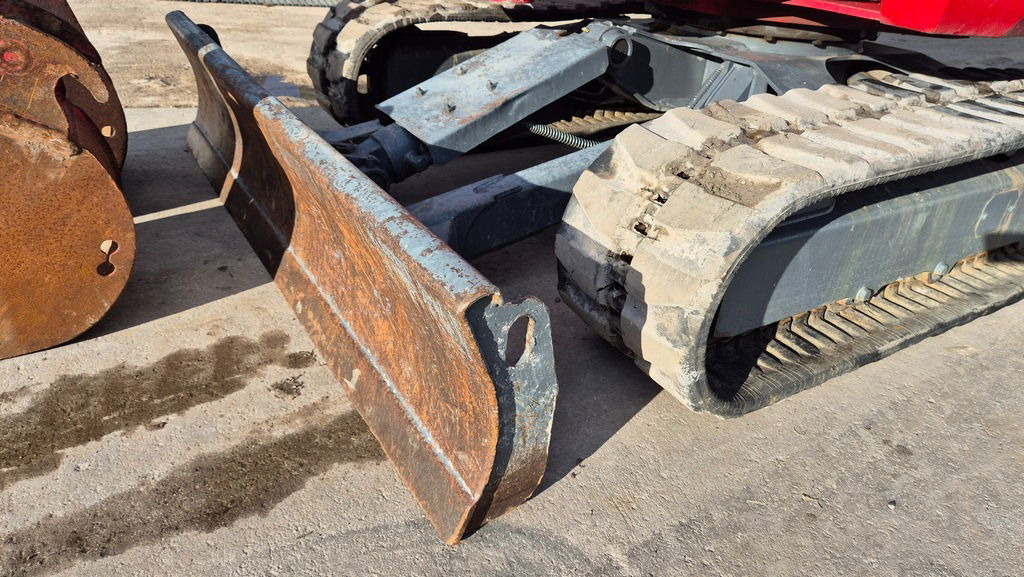 Takeuchi TB138FR - Powertilt - 3X Buckets - 2015 Year - Mini-ekskavators: foto 5 Takeuchi TB138FR - Powertilt - 3X Buckets - 2015 Year - Mini-ekskavators: foto 5